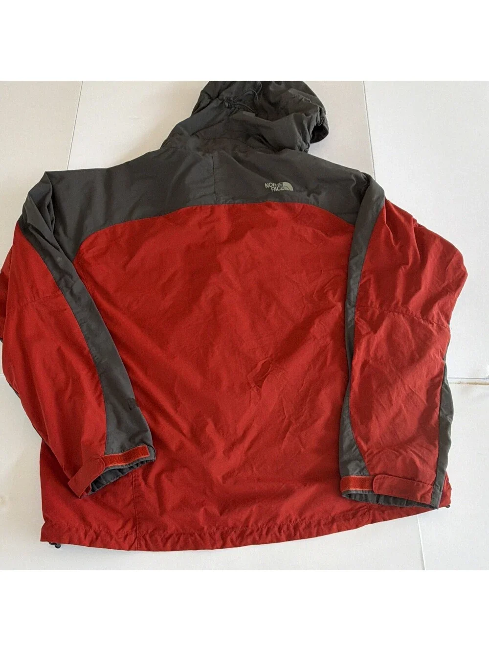The North Face Men's Red Gray Hooded Full Zip Rain Jacket XL